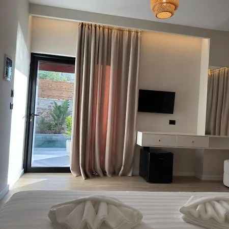 Villa Luxury Oasis