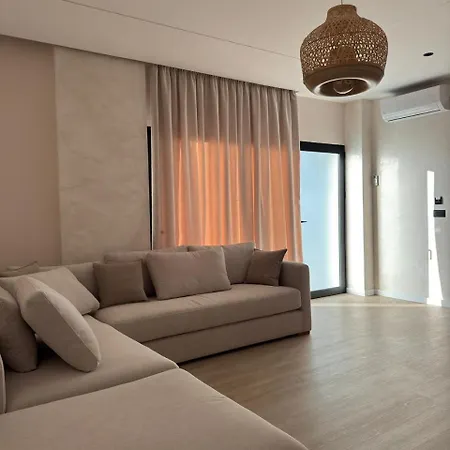 Villa Luxury Oasis *