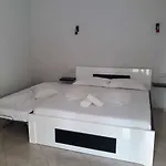 Апартаменты Luxury Villa Oasis Ксамил