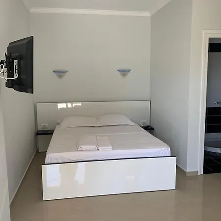 Apartment Taulanti Ksamil